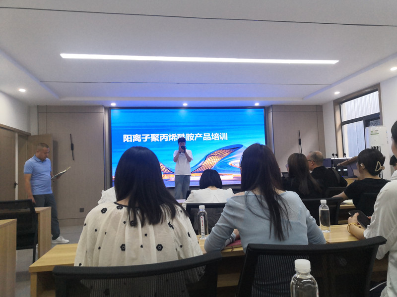 培訓1.jpg 培訓1.jpg